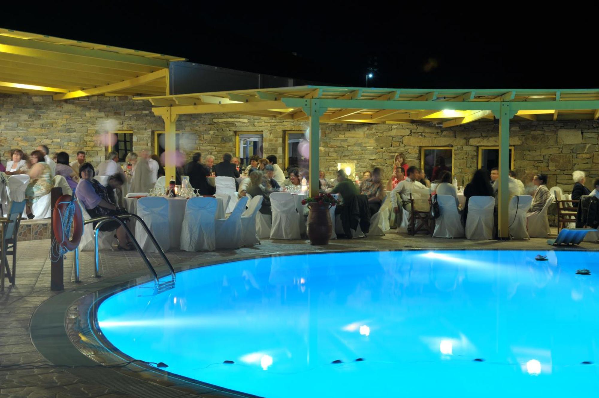 Golden Sun Hotel Stelida  Ngoại thất bức ảnh