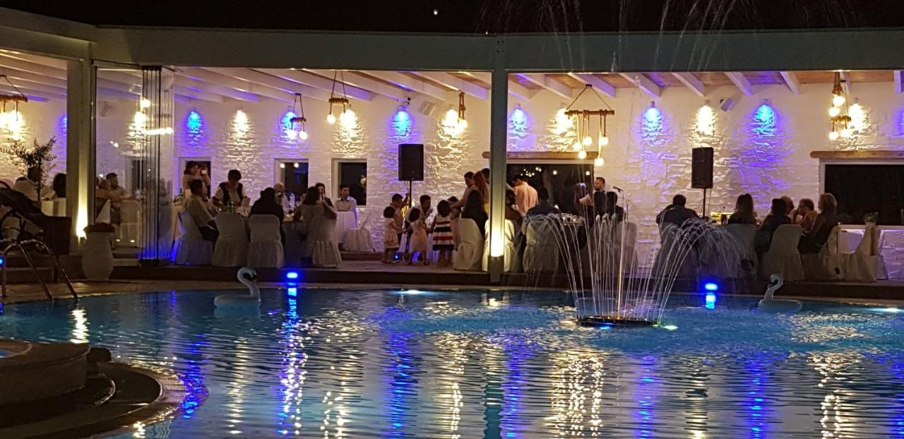 Golden Sun Hotel Stelida  Ngoại thất bức ảnh